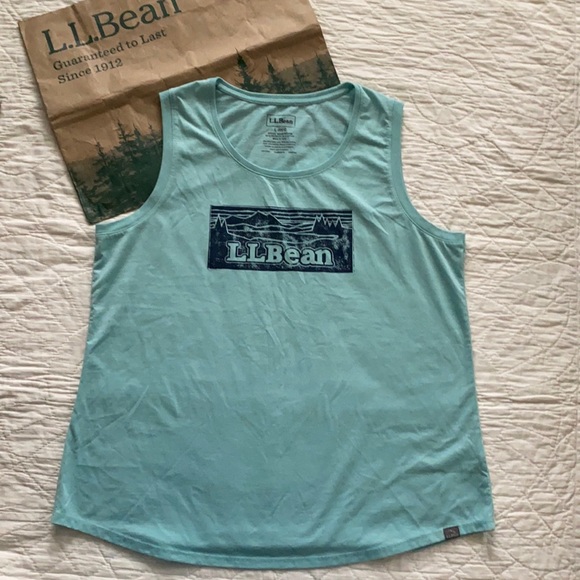 LL Bean Graphic Tank Top - Picture 2 of 7